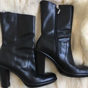 Tommy Hilfiger boots